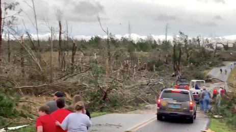 tornado no Alabama, EUA,