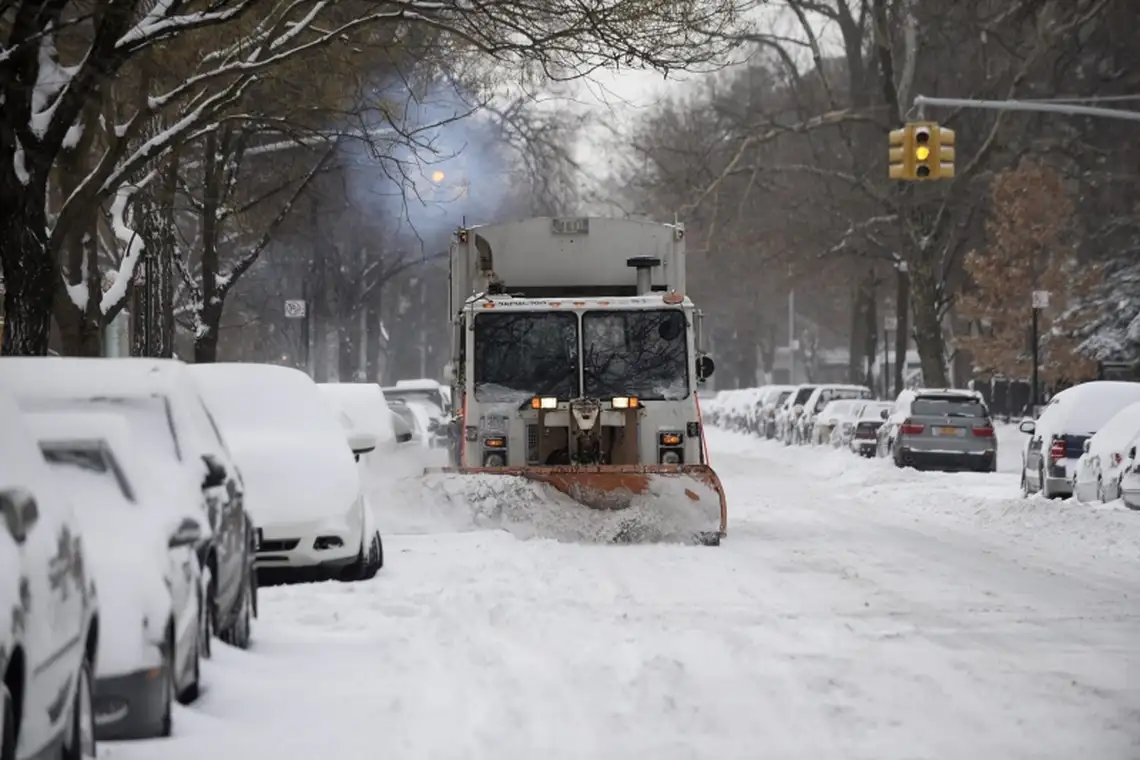 Arquivo Agência Lusa Cidades norte-americanas registram níveis históricos de neve