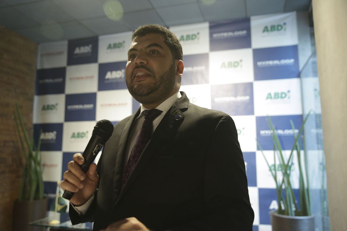 José Cruz/Agência Brasil Brasília - O ministro da Indústria, Comércio Exterior e Serviços, Marcos Jorge de Lima, durante solenidade de assinatura de memorando de entendimento entre a Agência Brasileira de Desenvolvimento Industrial e a empresa Hyperloop