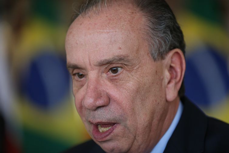 O ministro das Relações Exteriores Aloysio Nunes Ferreira durante assinatura de atos e declaração à imprensa, após a  I Reunião do Diálogo Político-Militar Brasil-Chile.