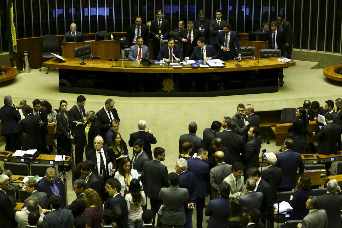 Marcelo Camargo/Agência Brasil Câmara dos Deputados realiza sessão plenária deliberativa para votar os destaques apresentados à Medida Provisória (MP) 870/19, que dispõe sobre a reforma administrativa do governo.