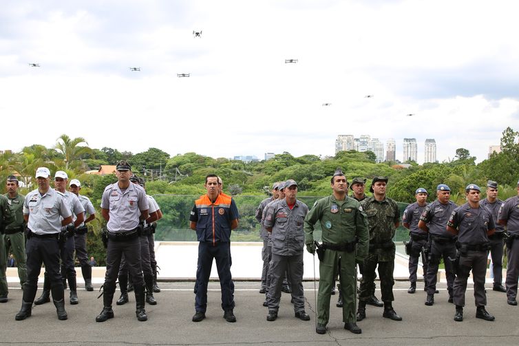 Rovena Rosa/Agência Brasil Solenidade de apresentação dos drones e bicicletas elétricas doadas pela iniciativa privada para a polícia militar no Palácio dos Bandeirantes.