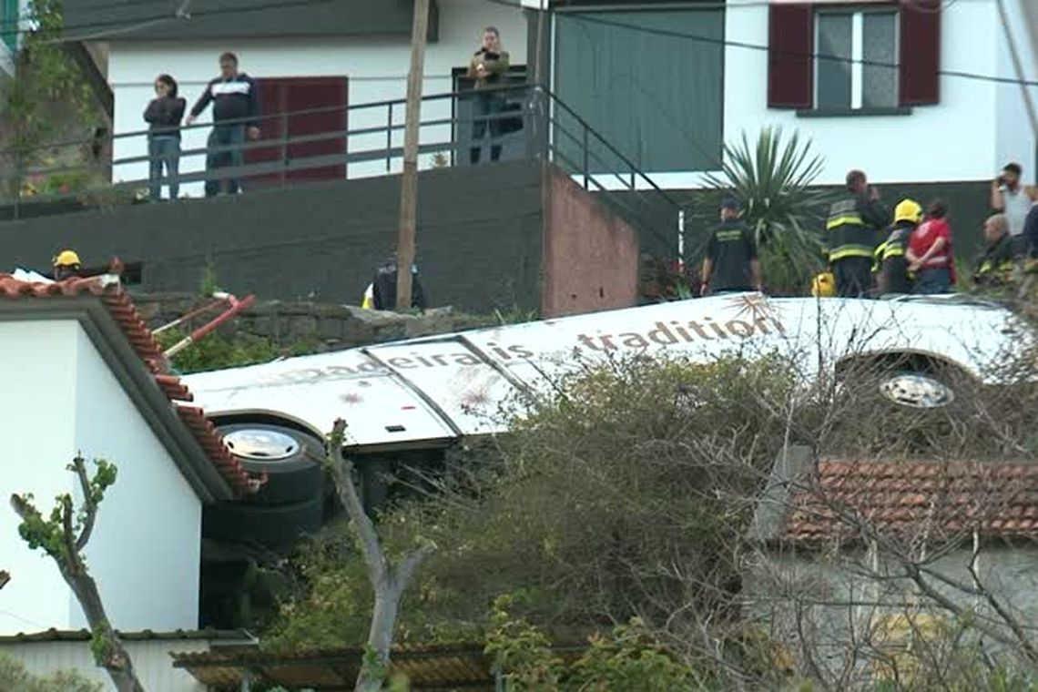Acidente, Ã´nibus, Portugal