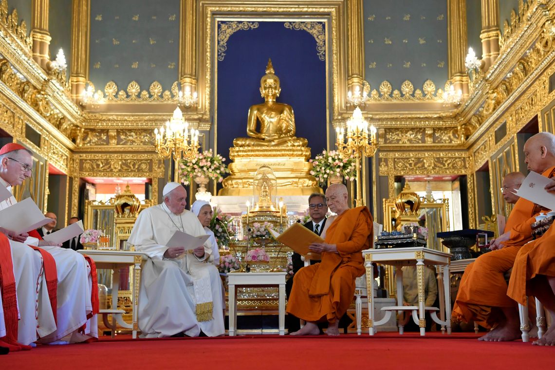 Papa Francisco,Templo budista