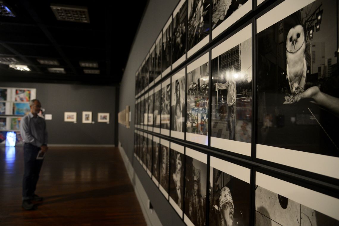 Tânia Rêgo/Agência Brasil O Consulado-Geral do Japão e a Fundação Japão, apresentam uma exposição fotográfica que retrata o passado e presente de Tóquio, a megalópole que atrai tantos olhares.