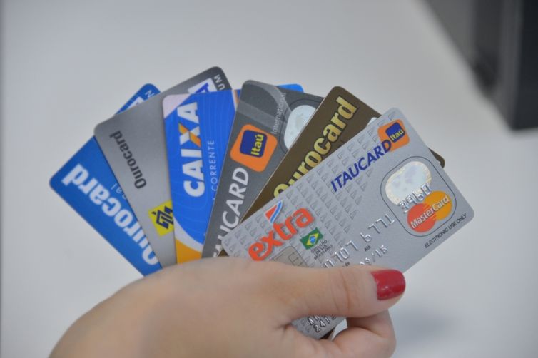 - CPI encerra com recomendações para proteção do usuário de cartão de crédito Arquivo Agência Brasil