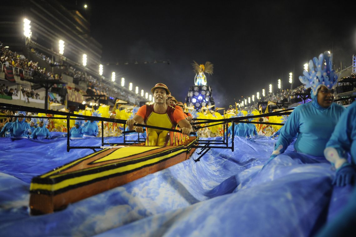 Tania Rego Rio de Janeiro - Escolas de samba do Grupo Especial se apresentam no Sambódromo da Marquês de Sapucaí, no segundo dia de desfiles (Fernando Frazão/Agência Brasil)