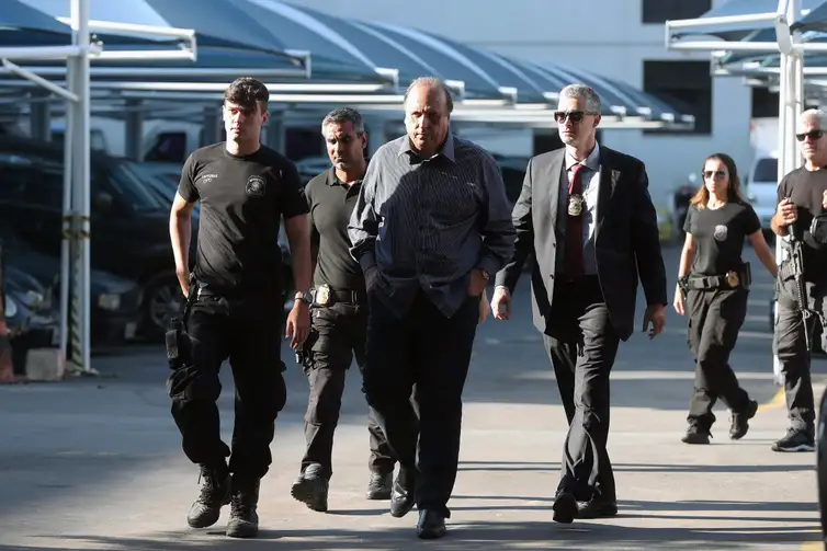 Pezão,