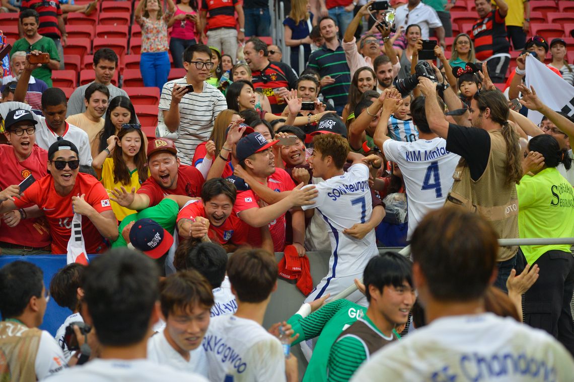 Gustavo Gomes/Agência Brasil Brasília - Equipes masculinas de futebol olímpico da Coreia do Sul e México jogam no Estádio Mané Garrincha (Gustavo Gomes/Agência Brasil)