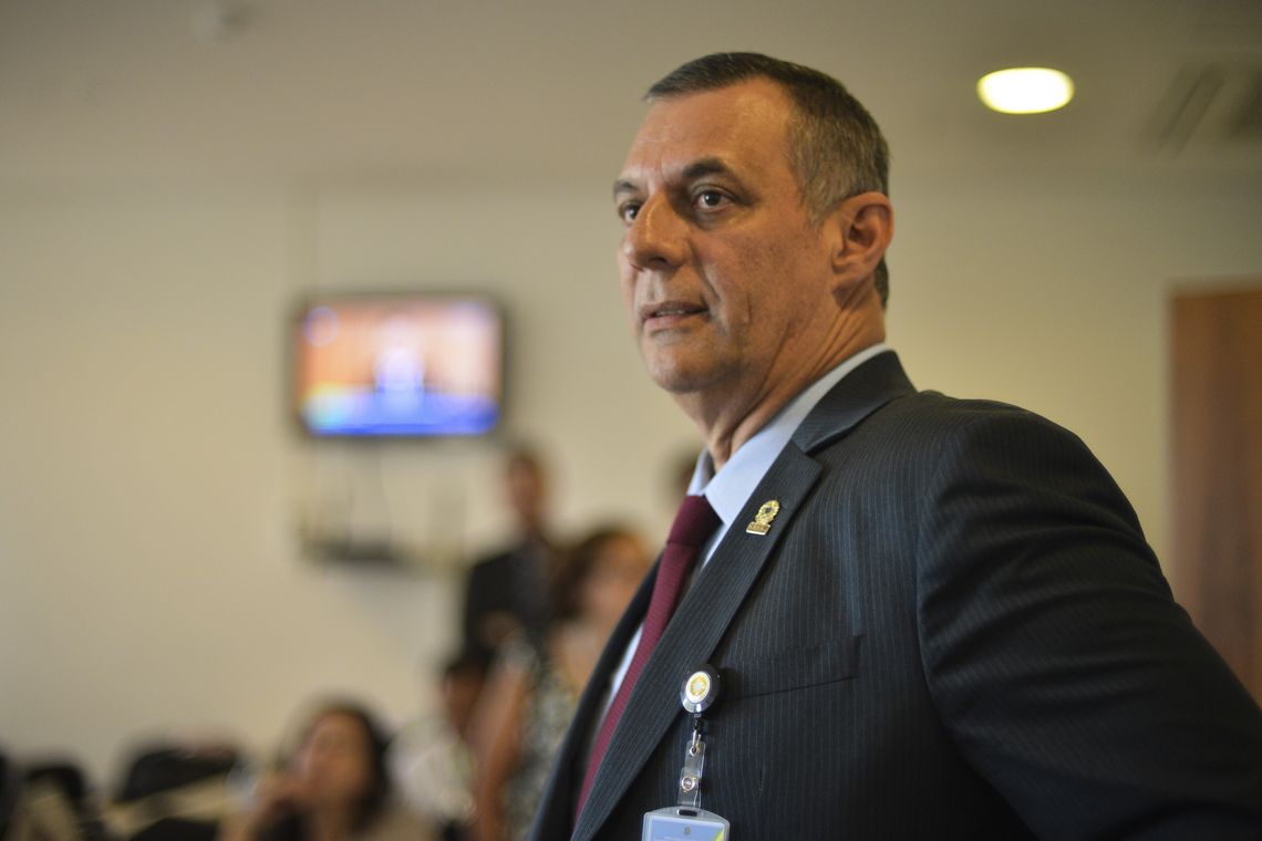 Marcello Casal JrAgência Brasil O general, Otávio Santana do Rêgo Barros, porta-voz do presidente, Jair Bolsonaro, fala com jornalistas no Palácio do planalto