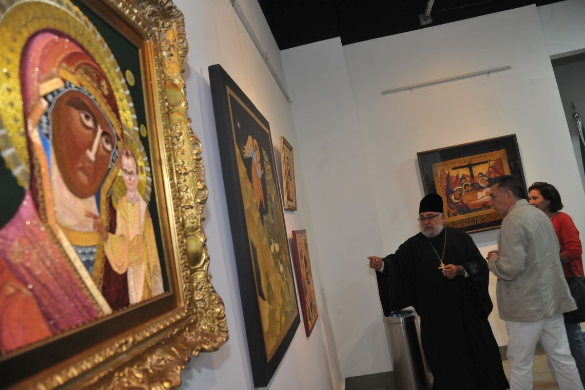 Marcello Casal jr/Agência Brasil Dentro da realização da Copa do Mundo de Futebol, a Embaixada da Rússia promove uma exposição sobre o país, mostrando um pouco da cultura russa para os brasileiros.
