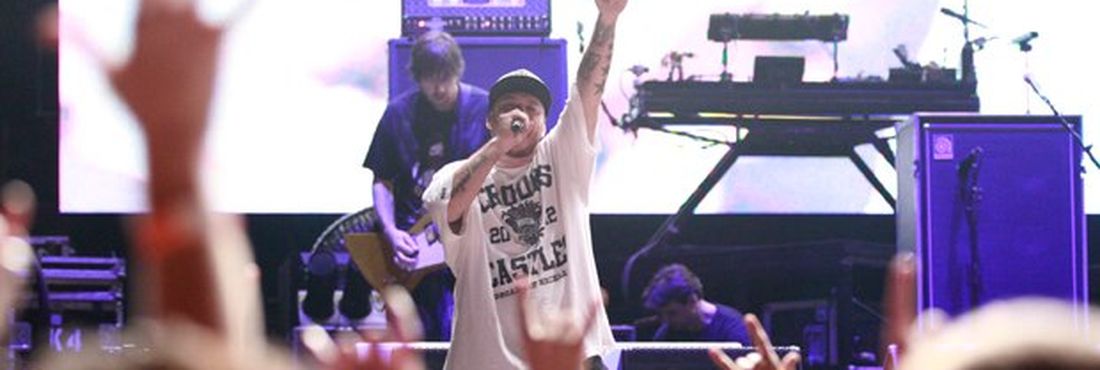 Morre Chorão, vocalista da banda Charlie Brown Jr O vocalista da banda Charlie Brown Jr teve uma infância e adolescência difíceis