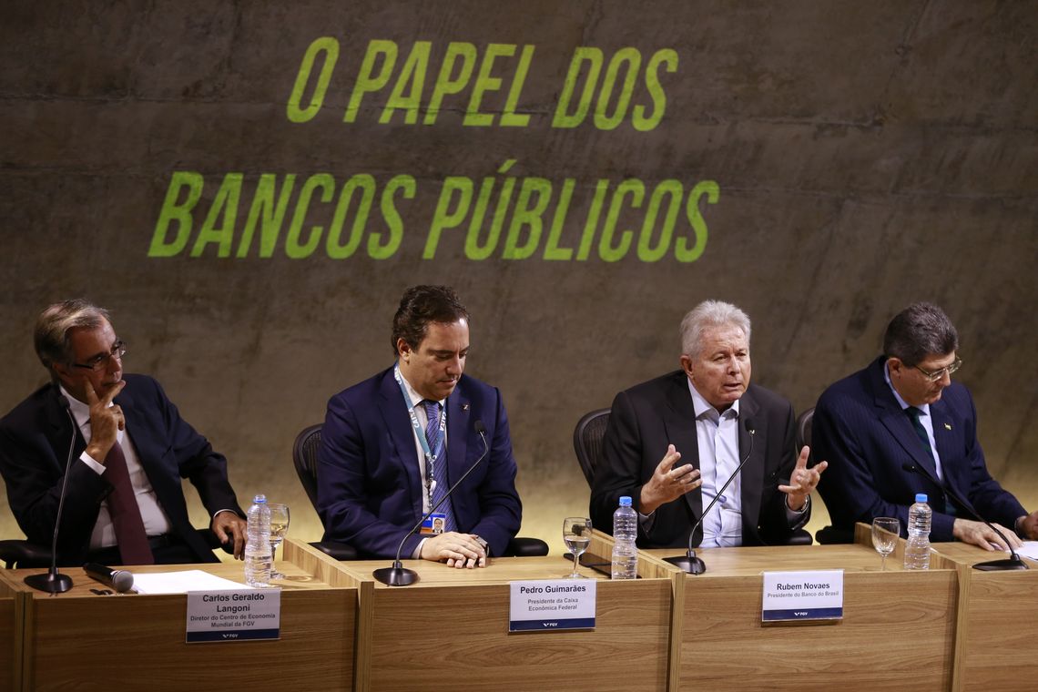 Tânia Rêgo/Agência Brasil O presidente do Banco do Brasil, Rubem Novaes, fala no Seminário