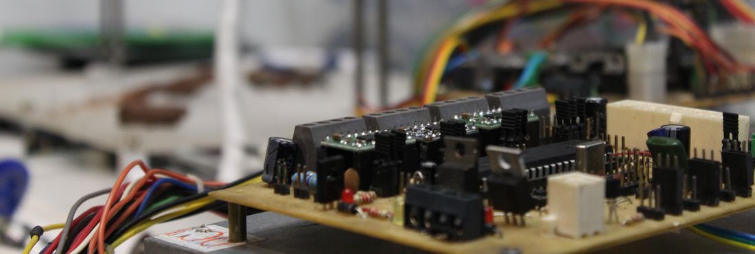 Hardware livre software livre Fisl A produção de hardware livre é um dos desafios que o Brasil tem pela frente