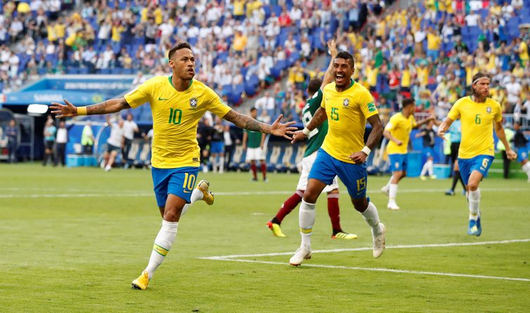 Soccer Football - World Cup - Round of 16 - Brazil vs Mexico - Samara Arena, Samara, Russia - July 2, 2018  Brazil's Neymar celebrates scoring their first goal   REUTERS/Carlos Garcia Rawlins     TPX IMAGES OF THE DAY