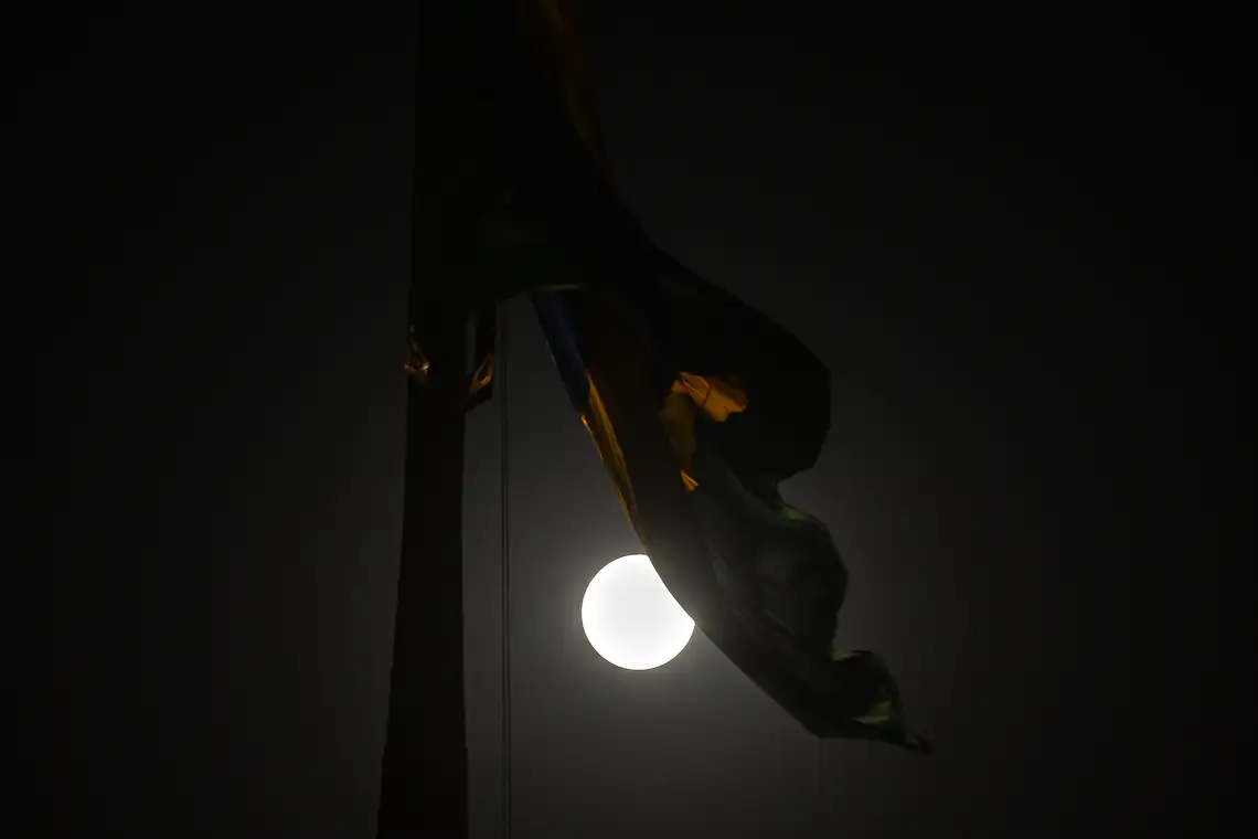 Brasília - O Clube de Astronomia promove um encontro de telescópios na Praça dos Três Poderes, para observar a Superlua e eclipse total lunar (Marcello Casal Jr/Agência Brasil)