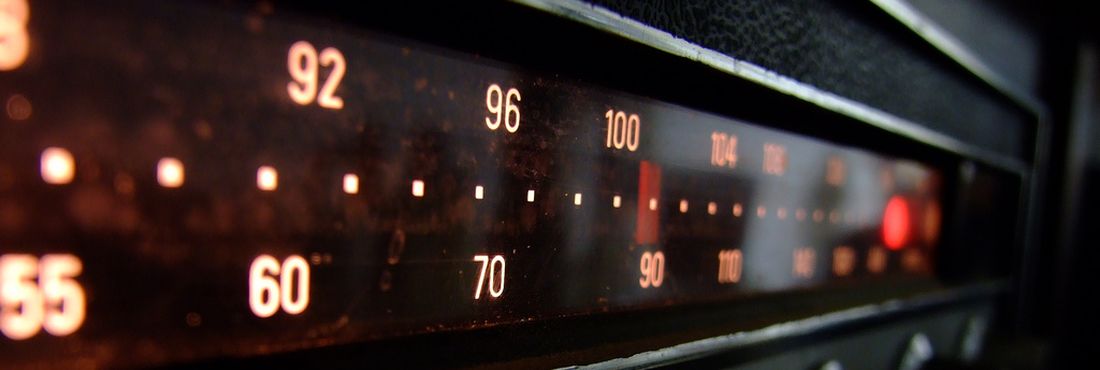 Rádio Emissoras de rádio e televisão que exibirem a propaganda eleitoral gratuita terão dedução do Imposto de Renda Pessoa Jurídica