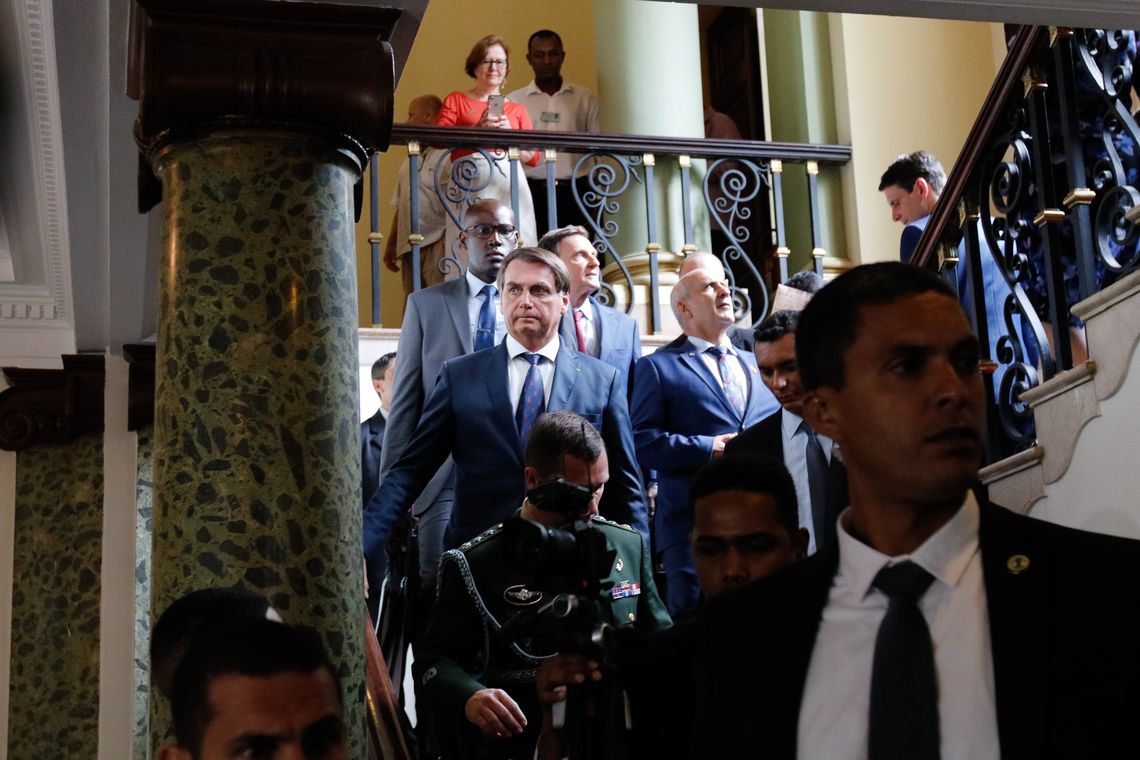 Fernando Frazão/Agência Brasil O presidente da República, Jair Bolsonaro, se encontra com o prefeito Marcelo Crivella no Palácio da Cidade