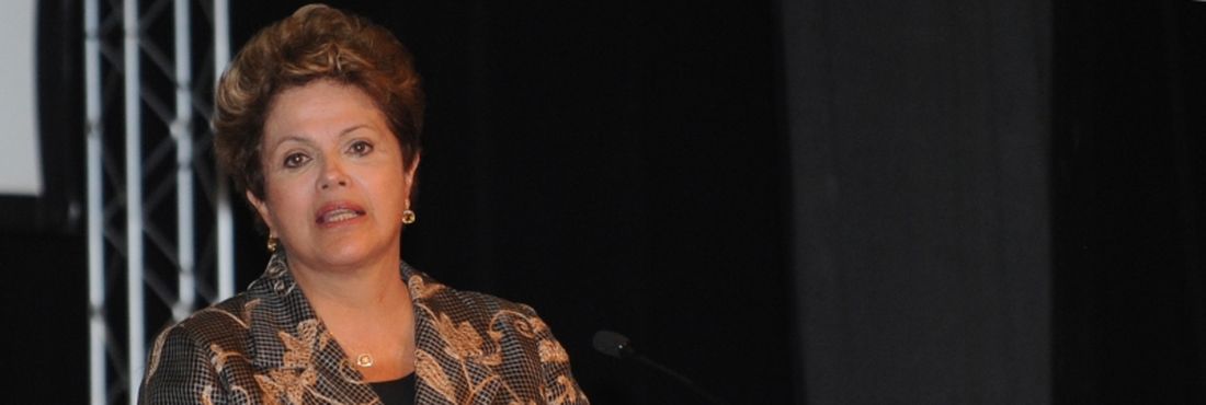 Dilma - Holocausto Brasília - Presidenta Dilma Rousseff discursa durante cerimônia do Dia Internacional em memória das vítimas do Holocausto.