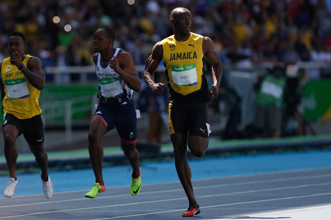 Fernando Frazão/Agência Brasil Rio de Janeiro - O jamaicano Usain Bolt vence sua bateria na rodada classificatória dos 100 metros rasos de atletismo dos Jogos Rio 2016, no Estádio Olímpico (Fernando Frazão/Agência Brasil)