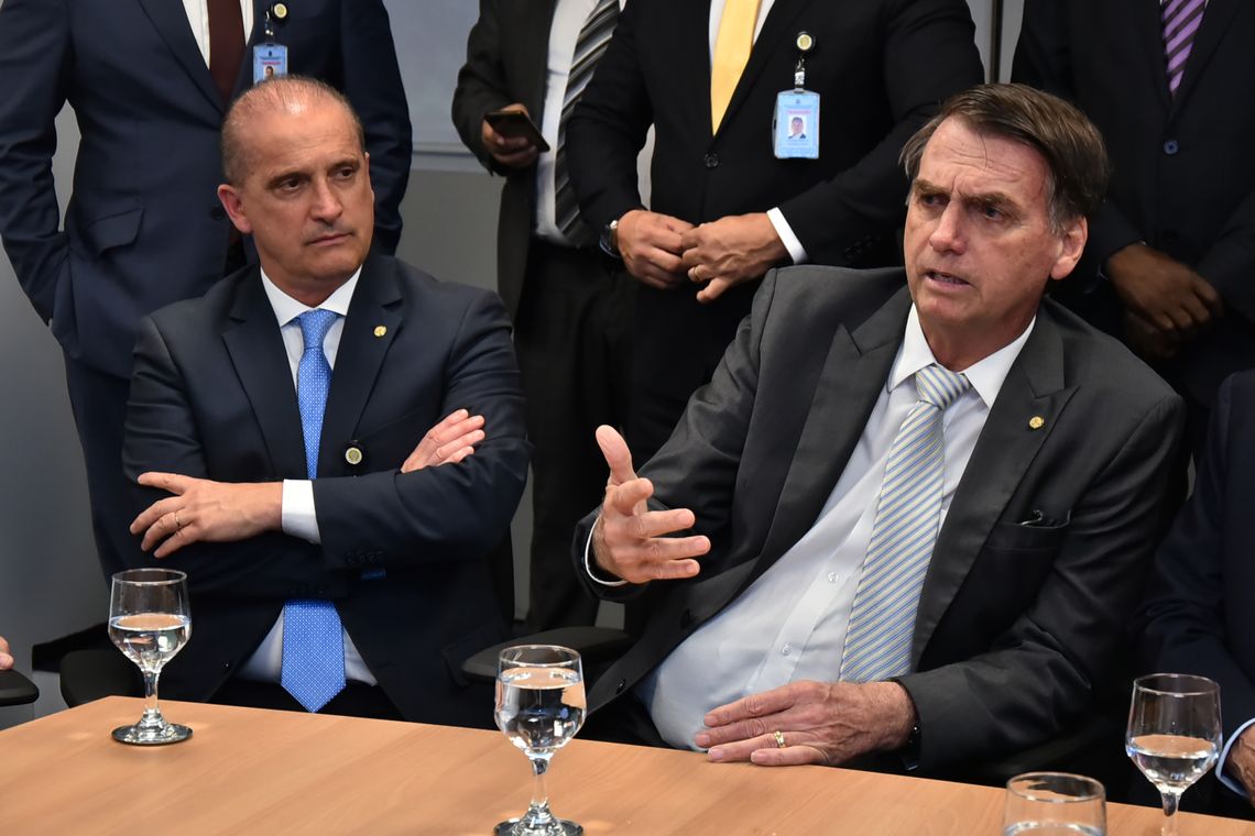Rafael Carvalho/Governo de Transição/Direitos reservados O presidente eleito Jair Bolsonaro durante reunião com a bancada evangélica no gabinete de transição, no Centro Cultural do Banco do Brasil, em Brasília.