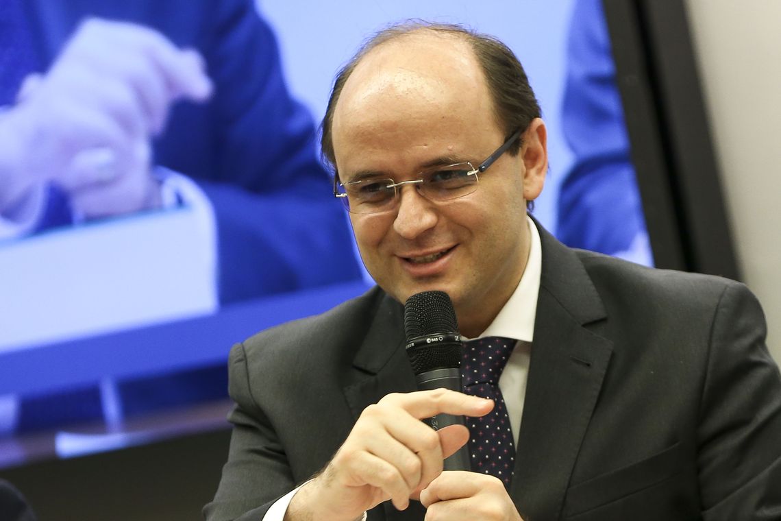 Marcelo Camargo/Agência Brasil O ministro da Educação, Rossieli Soares, participa de reunião da comissão de Educação da Câmara dos Deputados e lança a Cartilha de Orientação para Apresentação de Emendas Parlamentares ao Orçamento de 2019