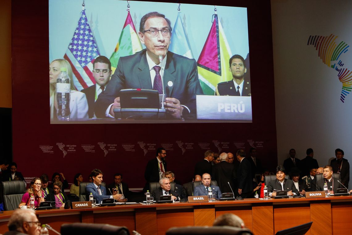 Alan Santos/PR Lima - Presidente Michel Temer durante sessão plenária da 8ª Cúpula das Américas, no Peru (Alan Santos/PR)