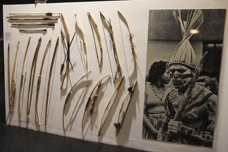 Abertura da exposição Ãndios: Os Primeiros Brasileiros, no Memorial dos Povos IndÃgenas, em BrasÃlia. As imagens e documentos expostos permitem que o público viaje pela história do Brasil e dos povos indÃgenas.