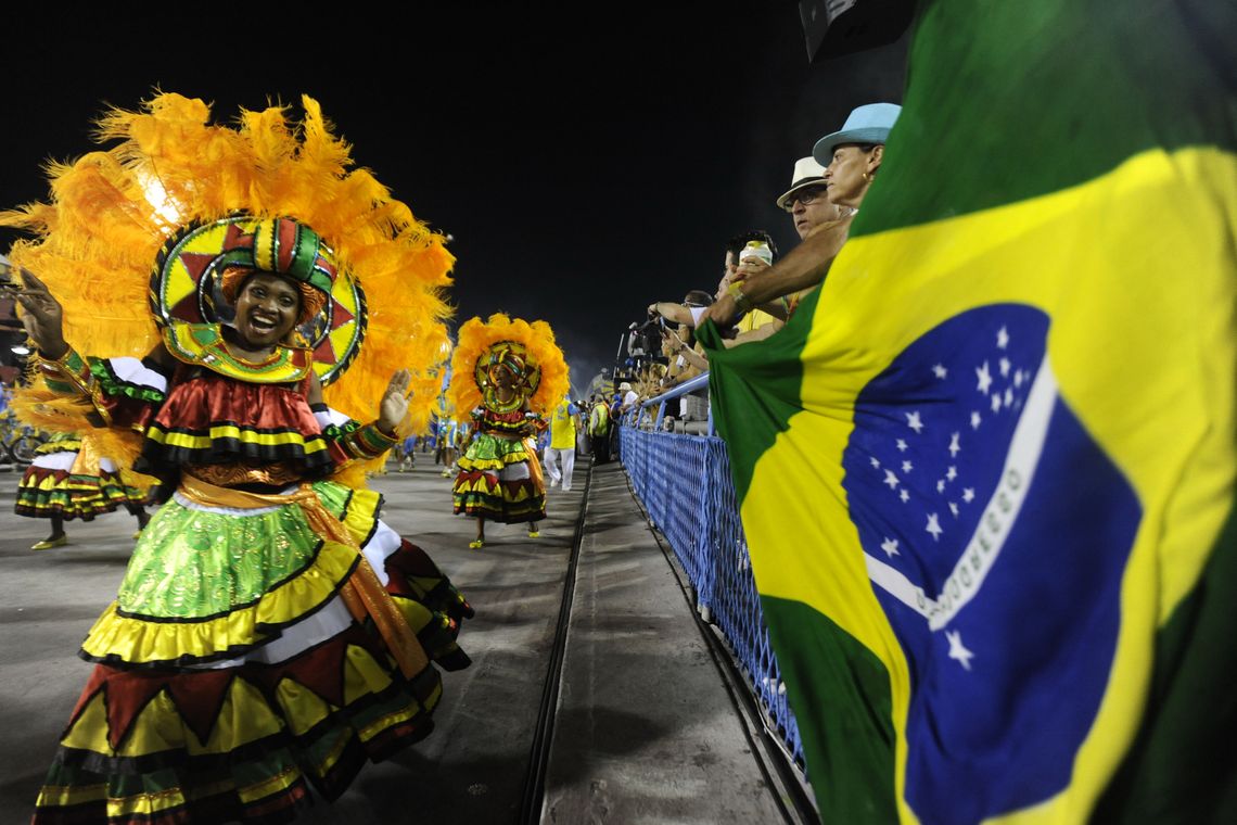 Tania Rego Rio de Janeiro - Escolas de samba do Grupo Especial se apresentam no Sambódromo da Marquês de Sapucaí, no segundo dia de desfiles (Fernando Frazão/Agência Brasil)