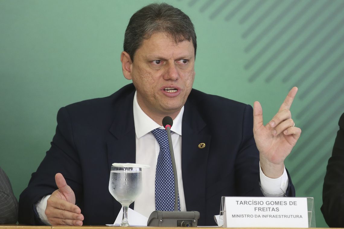 Antonio Cruz/Agência Brasil O ministro da Infraestrutura, Tarcísio Gomes de Freitas, durante coletiva para anunciar novas medidas para atender o setor de transporte de cargas do país.