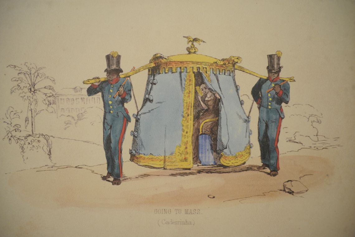 16 17:20:25 A exposição Com do Rio da Cabeça aos Pés: sem medo de ser Kitsch mostra a representação do RJ em souvenires desde os anos 20 até trabalhos contemporâneos no Centro Carioca de Design (Fernando Frazão/Agência Brasil)