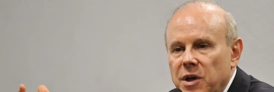 Guido Mantega, ministro da Fazenda O ministro da Fazenda, Guido Mantega, apresenta à Comissão de Assuntos Econômicos (CAE) a proposta do governo federal que reduz para 4% e unifica nacionalmente as alíquotas interestaduais do Imposto sobre Circulação de Mercadorias e Serviços (ICMS).