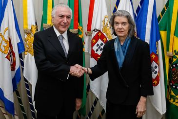 Transmissão de Cargo de Presidente da República, do Presidente Michel Temer para a Presidente do Supremo Tribunal Federal, Ministra Cármen Lúcia, durante Viagem Oficial ao Paraguai.