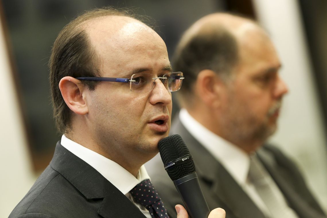 Marcelo Camargo/Agência Brasil O ministro da Educação, Rossieli Soares, participa de reunião da comissão de Educação da Câmara dos Deputados e lança a Cartilha de Orientação para Apresentação de Emendas Parlamentares ao Orçamento de 2019