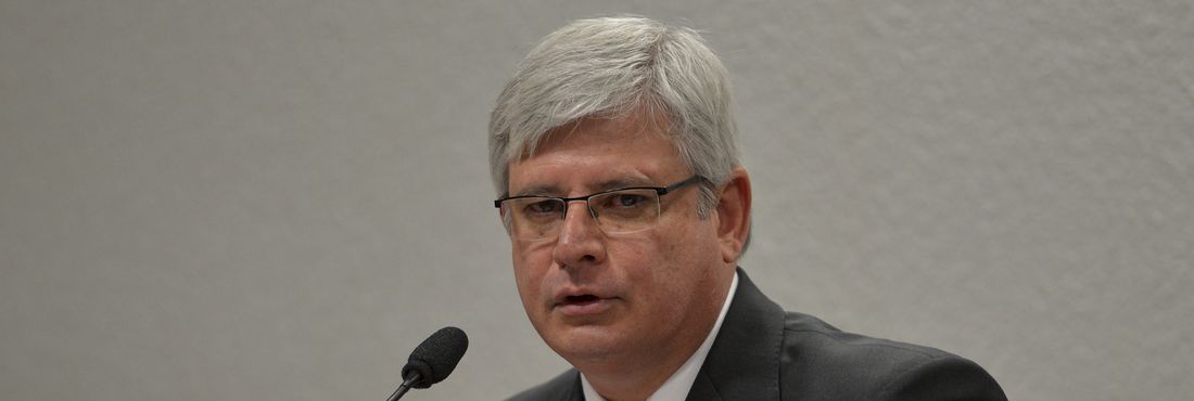 A sabatina do subprocurador-geral da República Rodrigo Janot para o cargo de Procurador-Geral da República Brasília - A Comissão de Constituição e Justiça do Senado, sabatina do subprocurador-geral da República Rodrigo Janot para o cargo de Procurador-Geral da República