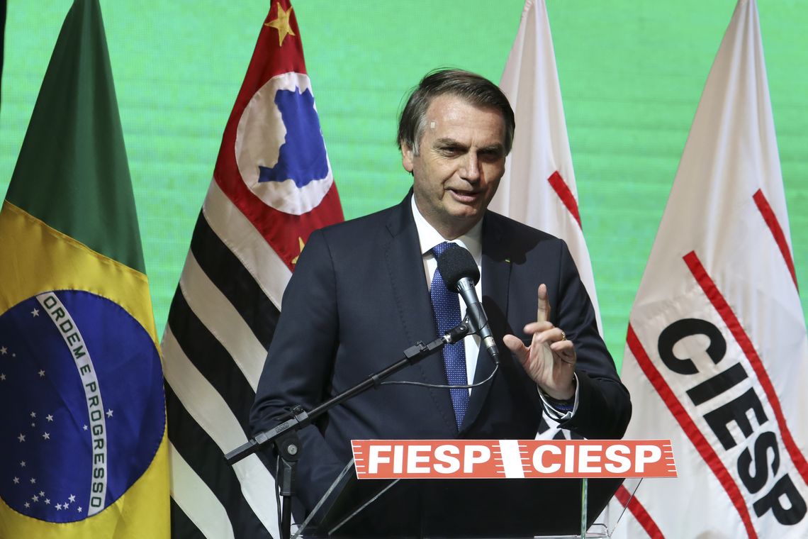 Rovena Rosa/Agência Brasil O presidente da República, Jair Bolsonaro, discursa durante encontro com lideranças empresariais, na sede da Federação das Indústrias do Estado de São Paulo (Fiesp).