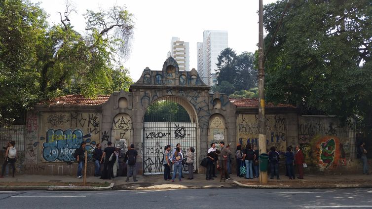 São Paulo - Parque Augusta, no centro da capital paulista, está fechado há anos, e os moradores da região desejam que o local seja aberto para lazer  (Elaine Patricia Cruz/Agência Brasil)