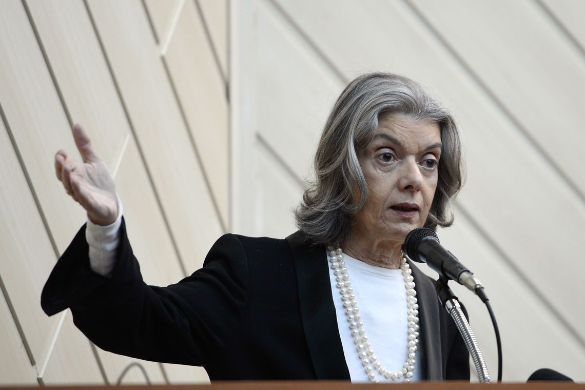 Tânia Rêgo/Agência Brasil Rio de Janeiro - A presidente do Supremo Tribunal Federal (STF), Cármen Lúcia, faz conferência sobre o tema: Brasil para a Paz, no Tribunal de Justiça do Rio (Tânia Rêgo/Agência Brasil)