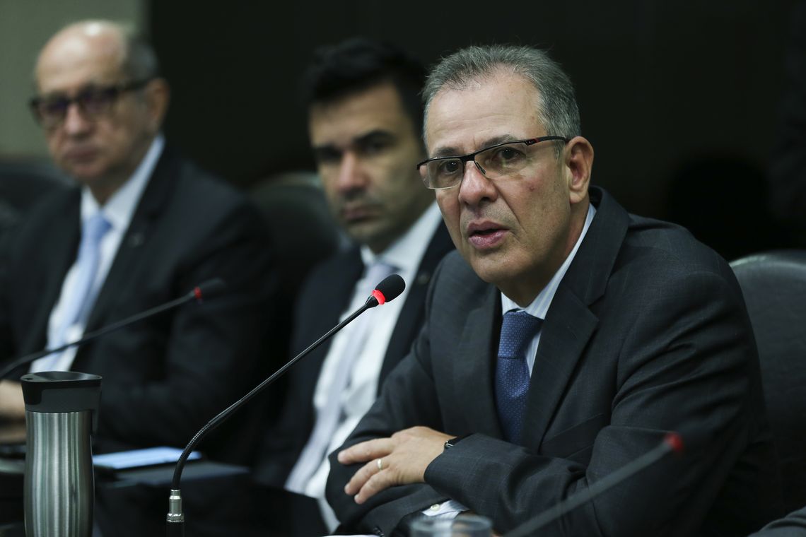 José Cruz/Agência Brasil O ministro de Minas e Energia, Bento Albuquerque, fala sobre as ações desenvolvidas pela pasta nos primeiros 100 dias de governo.