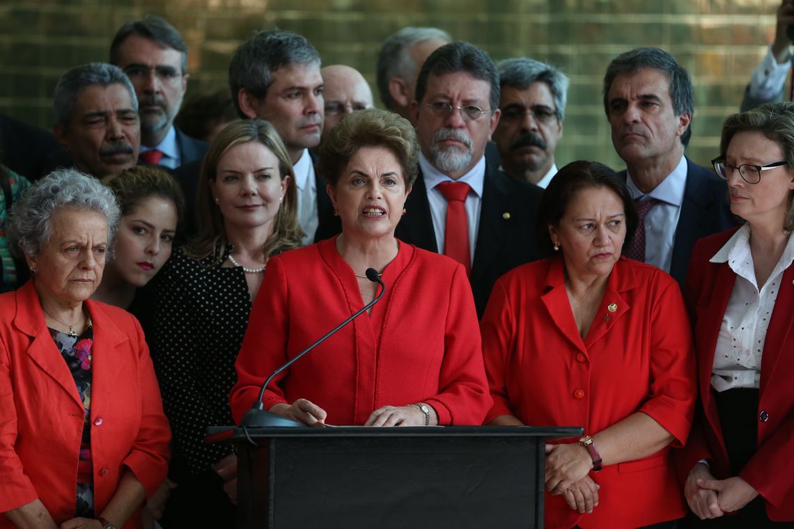 José Cruz/Agência Brasil Brasília - Em pronunciamento no Palácio da Alvorada, Dilma Rousseff diz que, com a aprovação do impeachment, sofreu o segundo golpe de Estado em sua vida (José Cruz/Agência Brasil)