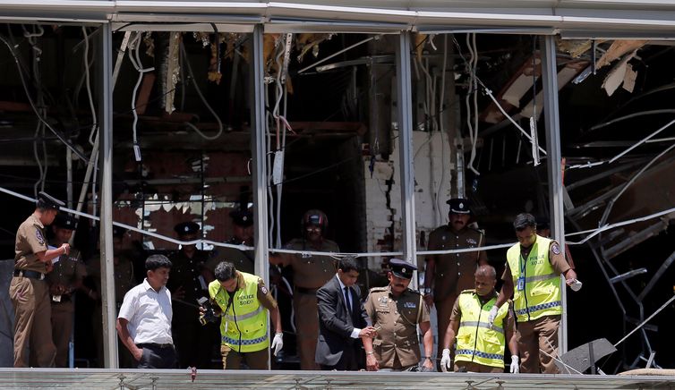 Sri Lanka, Explosão, Igreja. REUTERS/Dinuka Liyanawatte
