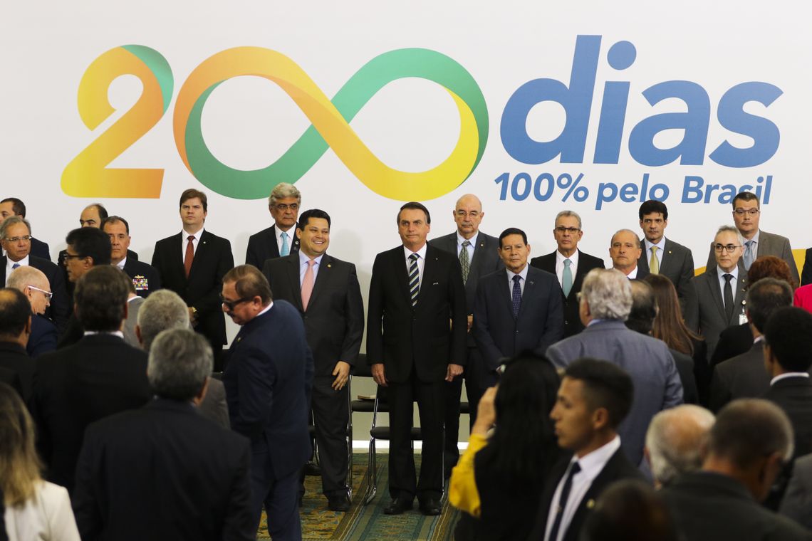 Valter Campanato/Agência Brasil O presidente Jair Bolsonaro, participa da cerimônia alusiva aos 200 dias de governo, no Palácio do Planalto.