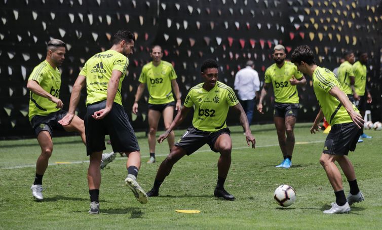 Soccer Football - Copa Libertadores - Flamengo Training - La Videna, Lima, Peru - November 21, 2019 Flamengo&#039;s Vitinho during training REUTERS/Guadalupe Pardo