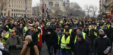 Manifestação dos coletes amarelos em Paris, na França