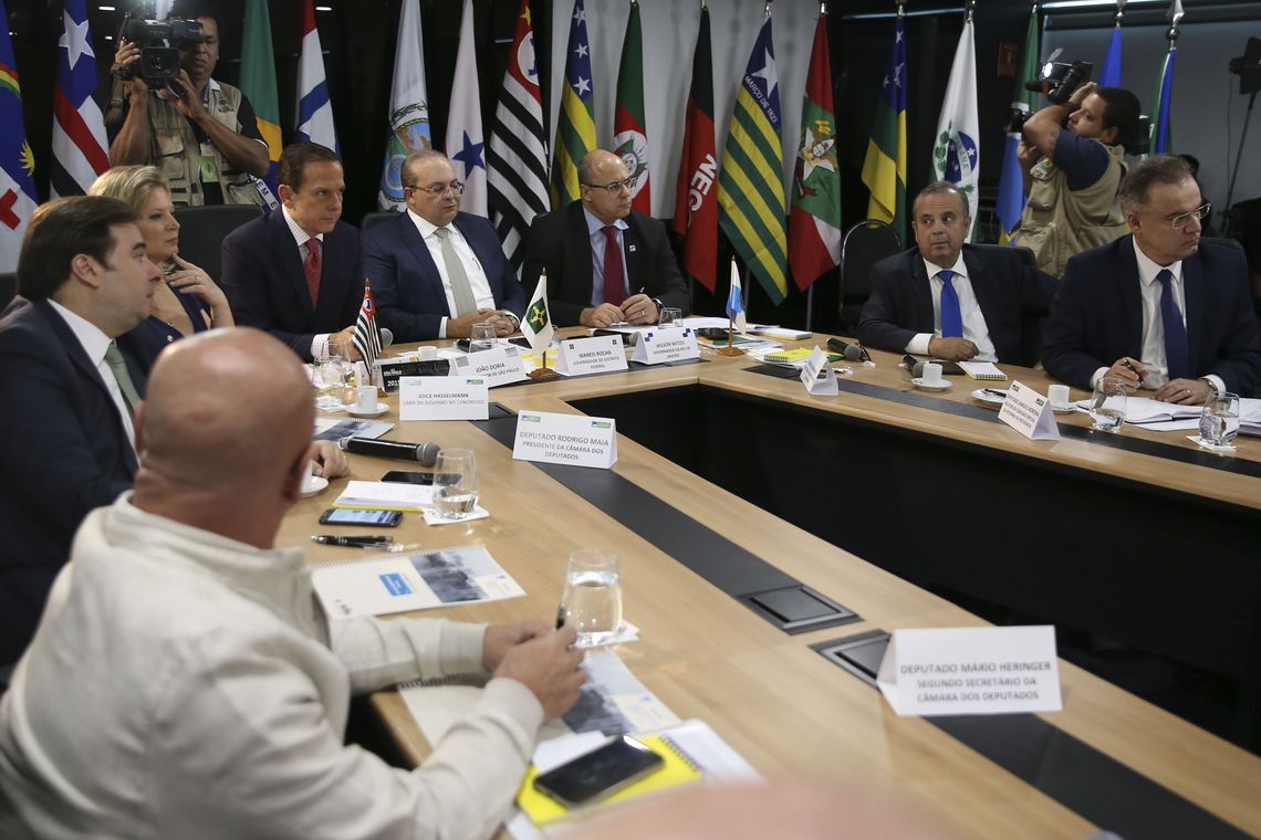 José Cruz/Agência Brasil Os governadores, de São Paulo, João Doria, do Distrito Federal, Ibanez Rocha e do Rio de Janeiro, Wilson Witzel, participam da 5ª Reunião do Fórum de Governadores.