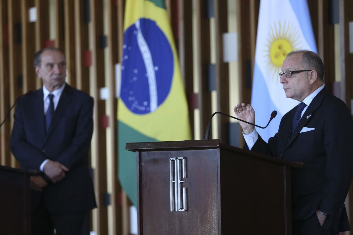 José Cruz/Agência Brasil Brasília - Os ministros Aloysio Nunes, das Relações Exteriores, e Jorge Faurie, das Relações Exteriores e Culto da Argentina, durante coletiva no Palácio Itamaraty (José Cruz/Agência Brasil)