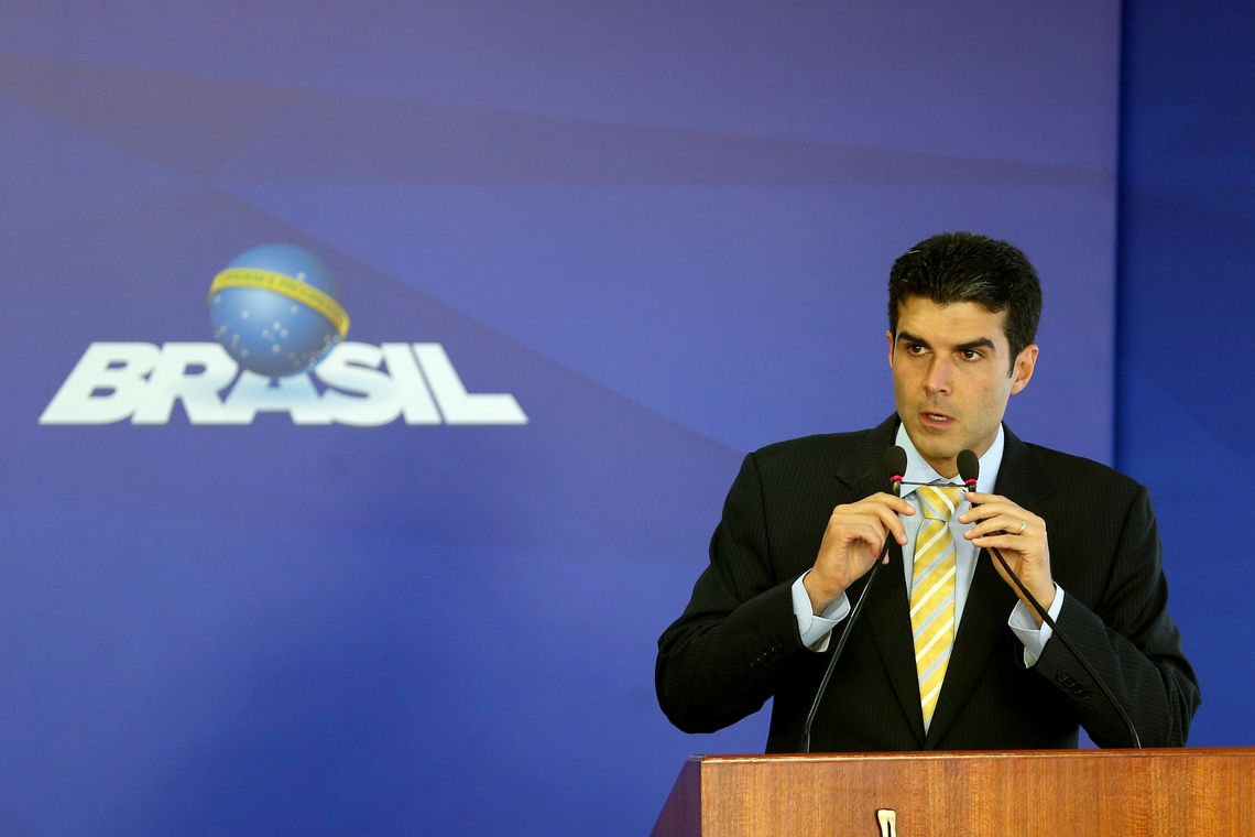 Wilson Dias/Agência Brasil Brasília - O ministro da Integração Nacional, Helder Barbalho, discursa na solenidade de sanção da Lei do Novo Fies, no Palácio do Planalto (Wilson Dias/Agência Brasil)