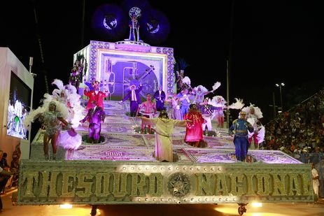 Rio de Janeiro - Desfile da Imperatriz, sexta escola na Sapucaí. (Foto: Tomaz Silva/Agência Brasil)