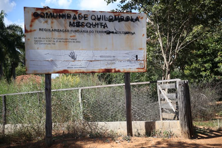 O Quilombo do Mesquita, comunidade bicentenária situada a 50 Km de Brasília, corre o risco de ter território reduzido em mais de 80%.