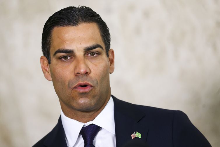 Francis Suarez, Prefeito de Miami,fala à imprensa, após reunião com o presidente Jair Bolsonaro.